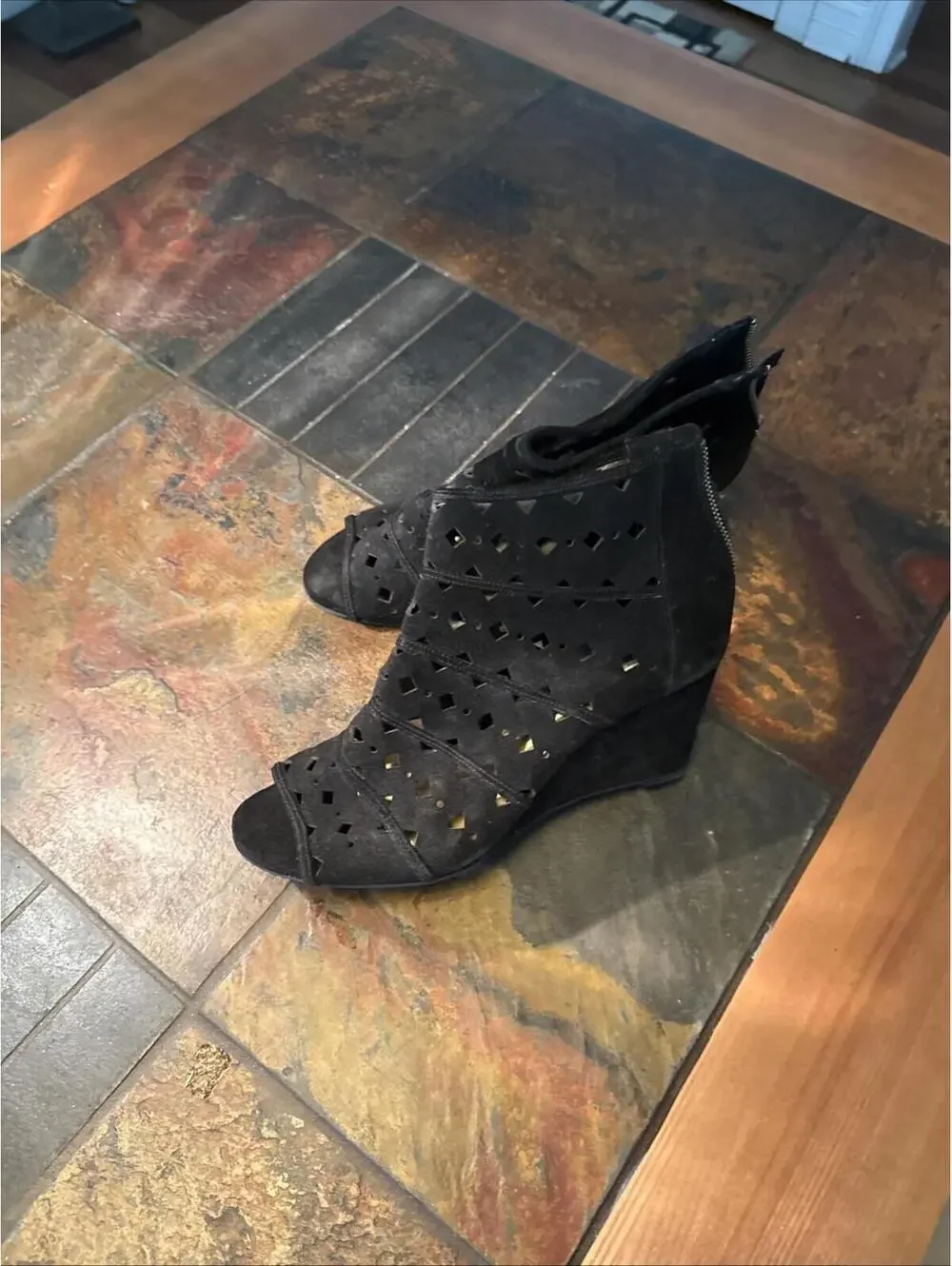 Michael Kors Black Suede Wedge Summer Boots Women’s Size 10. Beautiful and Class